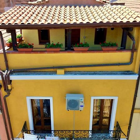 Il Terrazzino Iglesias Panzió Kültér fotó